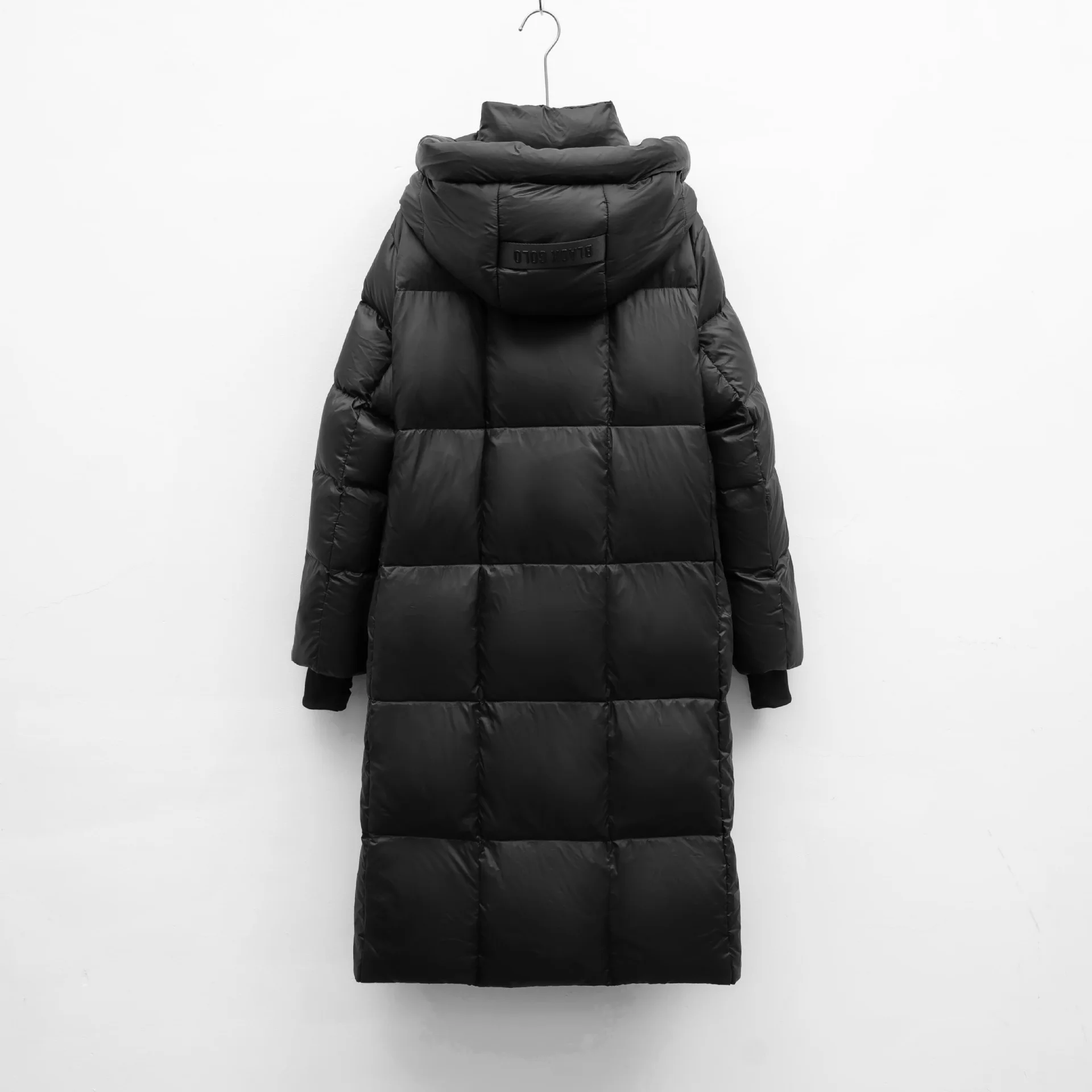 Winter New Women's Down Jacket Loose Commuter Hooded Warm and Cold Proof Down Jacket