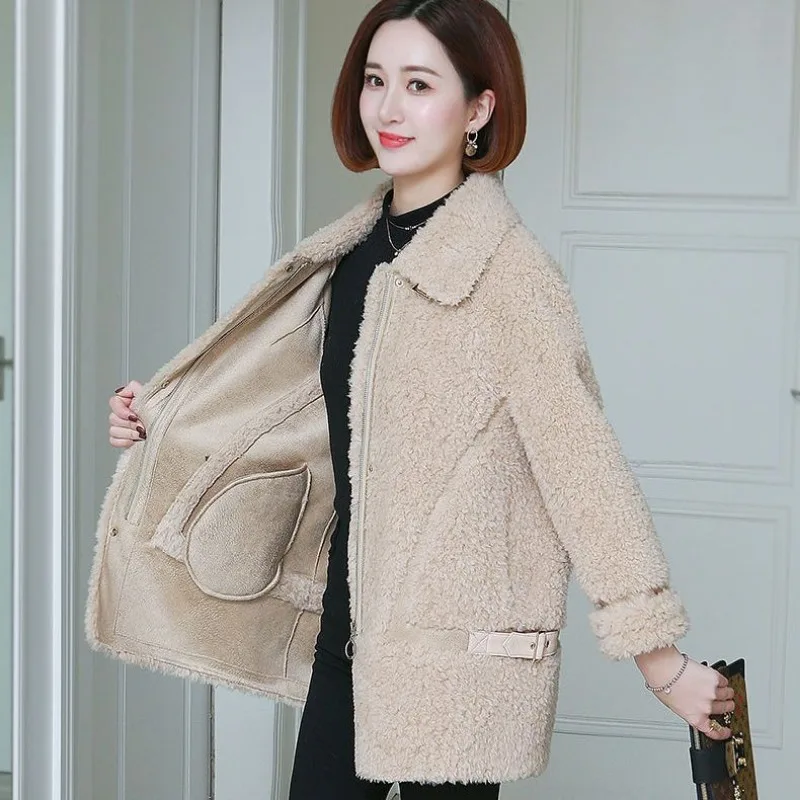 Women Faux Fur Coat Mid Length Version Loose Large Size Mom Outfit Thicken Lamb Wool Warm Outwear 2023 New Fashion Casual Parkas