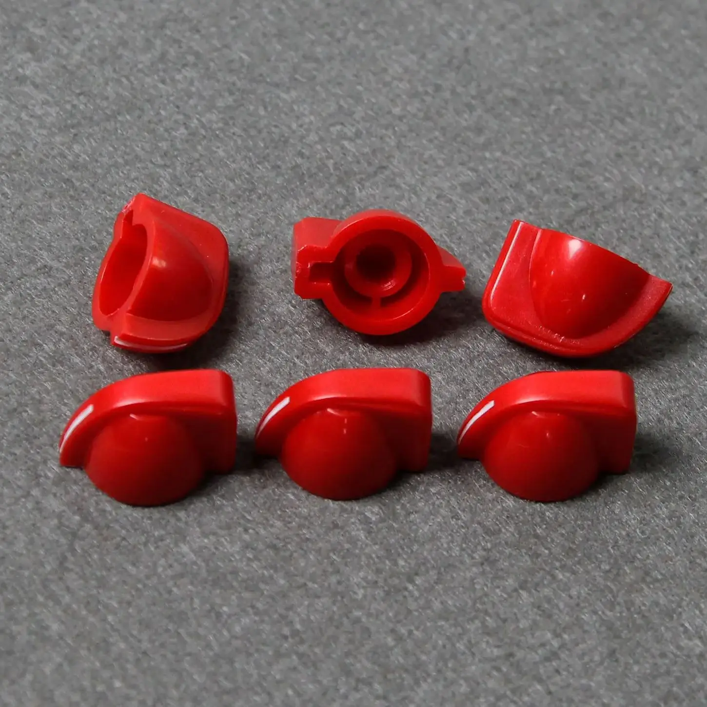 FLEOR 6PCS Plastic Guitar Amp Knobs Mini Chicken Head Effect Pedal Knobs,3 Colors Choose
