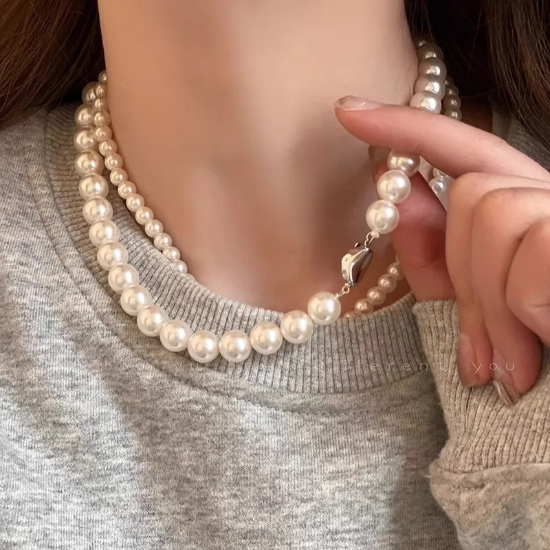 

2025 New Popular Ingot Buckle Pearl Necklace for Women, Light Luxury Temperament Beaded Clavicle Chain for Daily & Party Wear