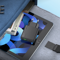 HOCO N38 EU Plug Ultra Thin PD20W Wall Travel Phone Charger For iPhone 17/16/15 Pro Max USB C QC3.0 Charging Adapter For Samsung