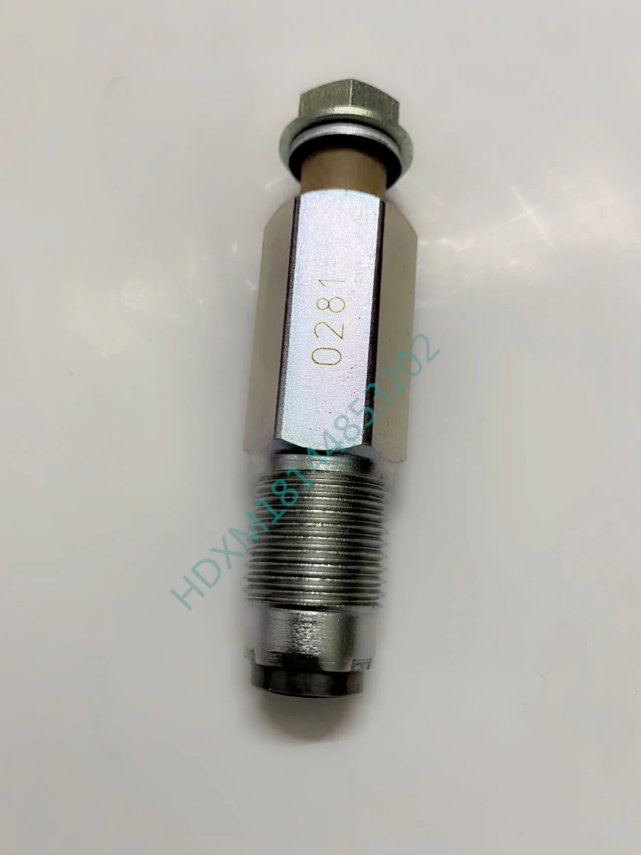 

Isuzu engine 6HK1/4HK1 Sumitomo 240/200/130-6 common rail pressure limiting valve pressure relief valve accessories