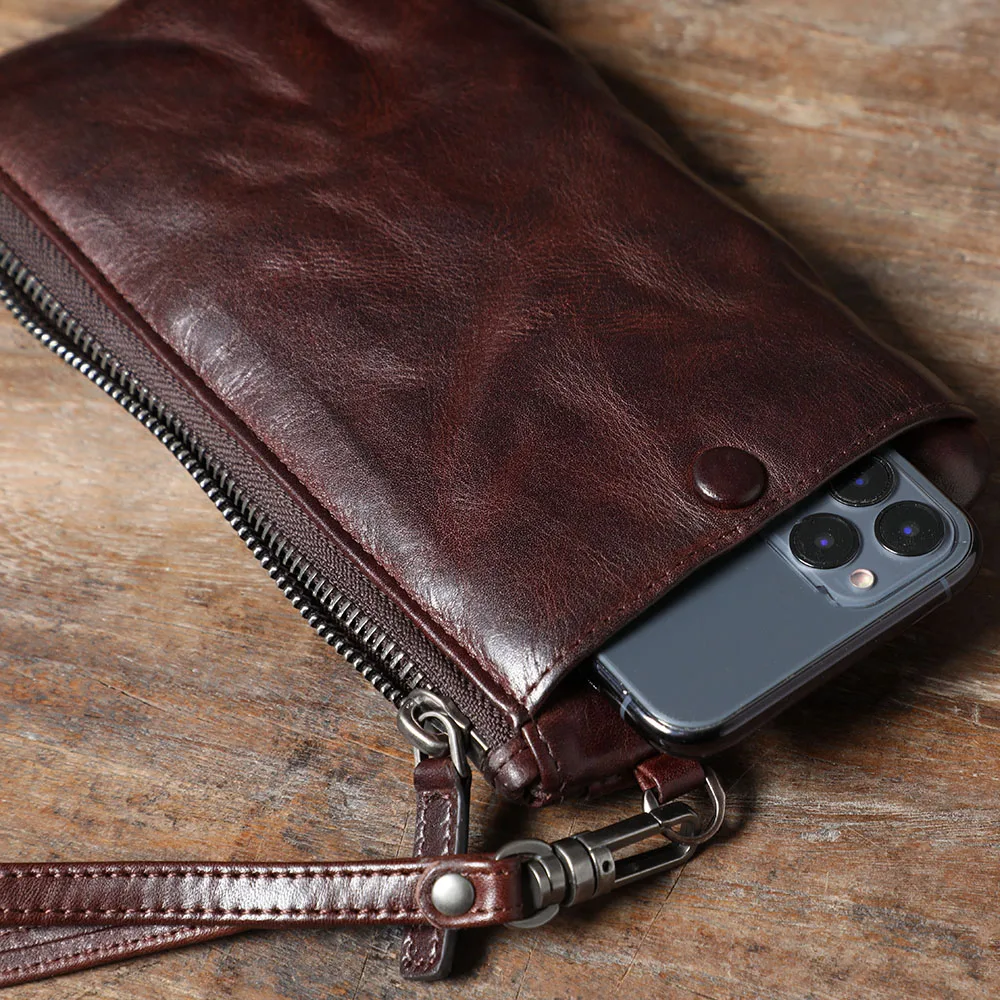 S.WORKER Klassische Geldbörse aus Vollnarbenleder für Herren, Echtleder-Clutch mit großer Kapazität und Kartenhalter. – Detail 13