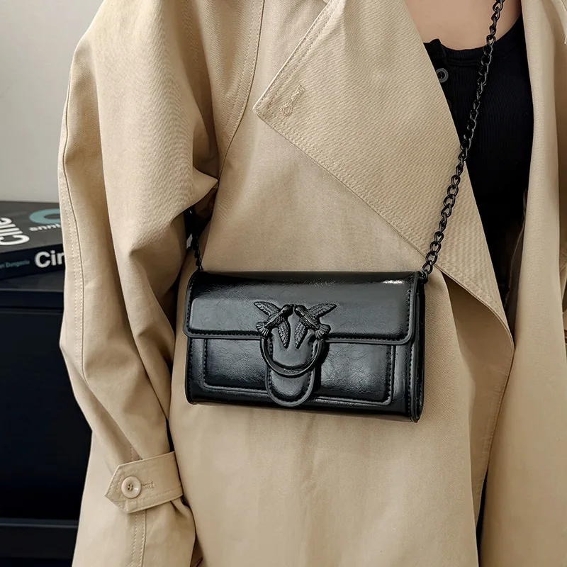 

2026 Trendy Retro Chain Purse - Vintage Small Square Crossbody for Women, Adjustable Shoulder Strap