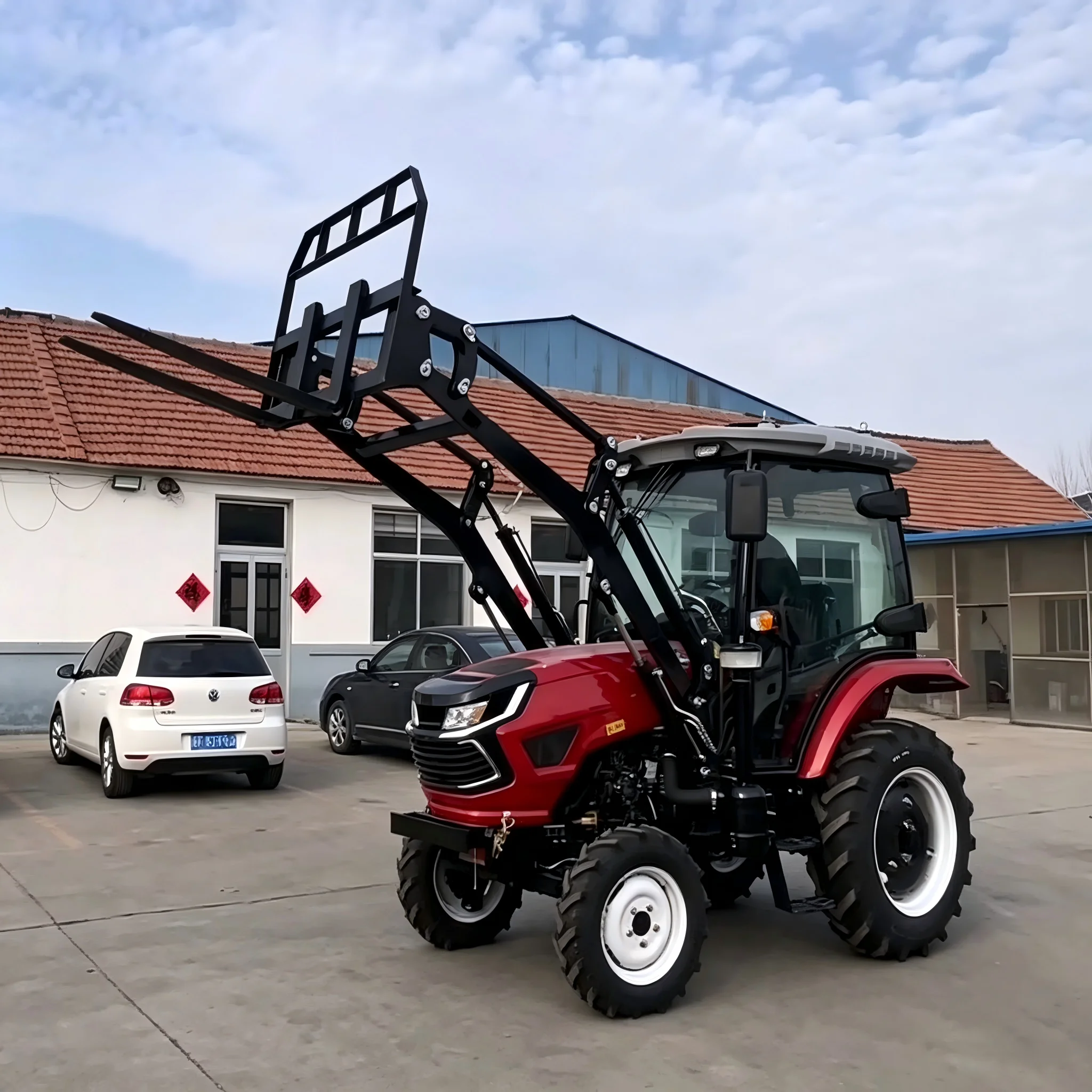4WD Cabin Farm Tractor With Front Hydraulic Pallet Fork Loader  Material Handling Machine For Orchard Farm Warehouse Loading