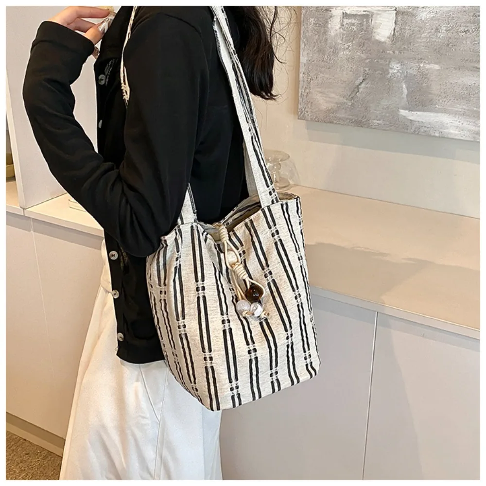 

Canvas Embroidered Striped Bag New Soft Bucket Bag Crossbody Bag