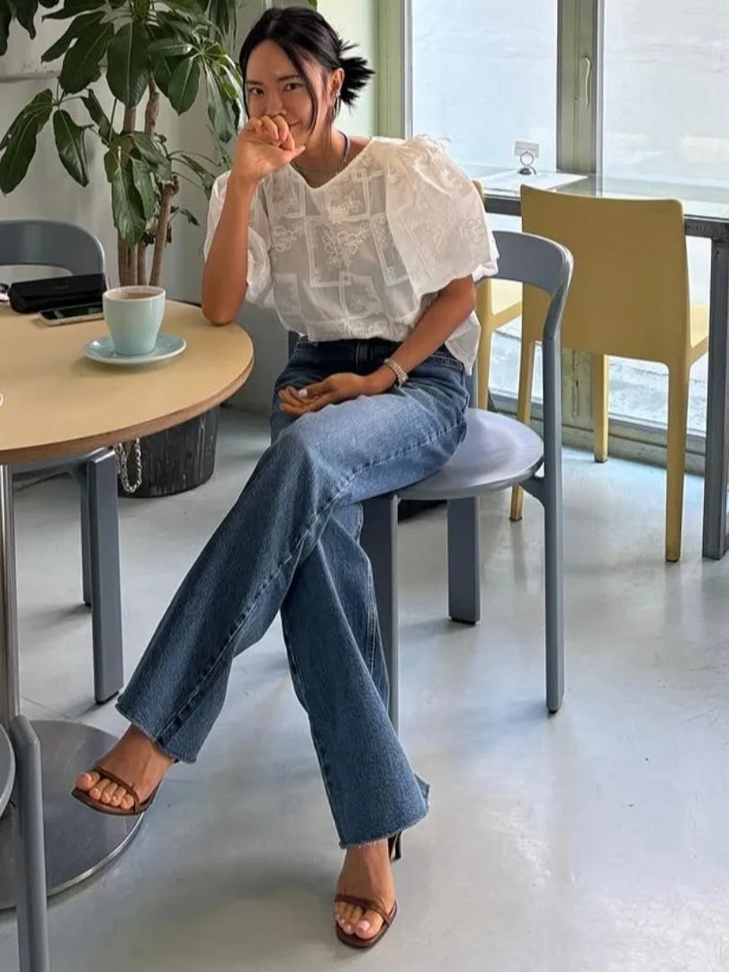 เสื้อผู้หญิงปักลายเก๋ไก๋ ดีไซน์ใหม่สำหรับฤดูร้อน ทรงหลวม ใส่ได้หลากหลาย สไตล์หรูหรา เหมาะสำหรับทำงาน ออกงาน ออนไลน์เท่านั้น