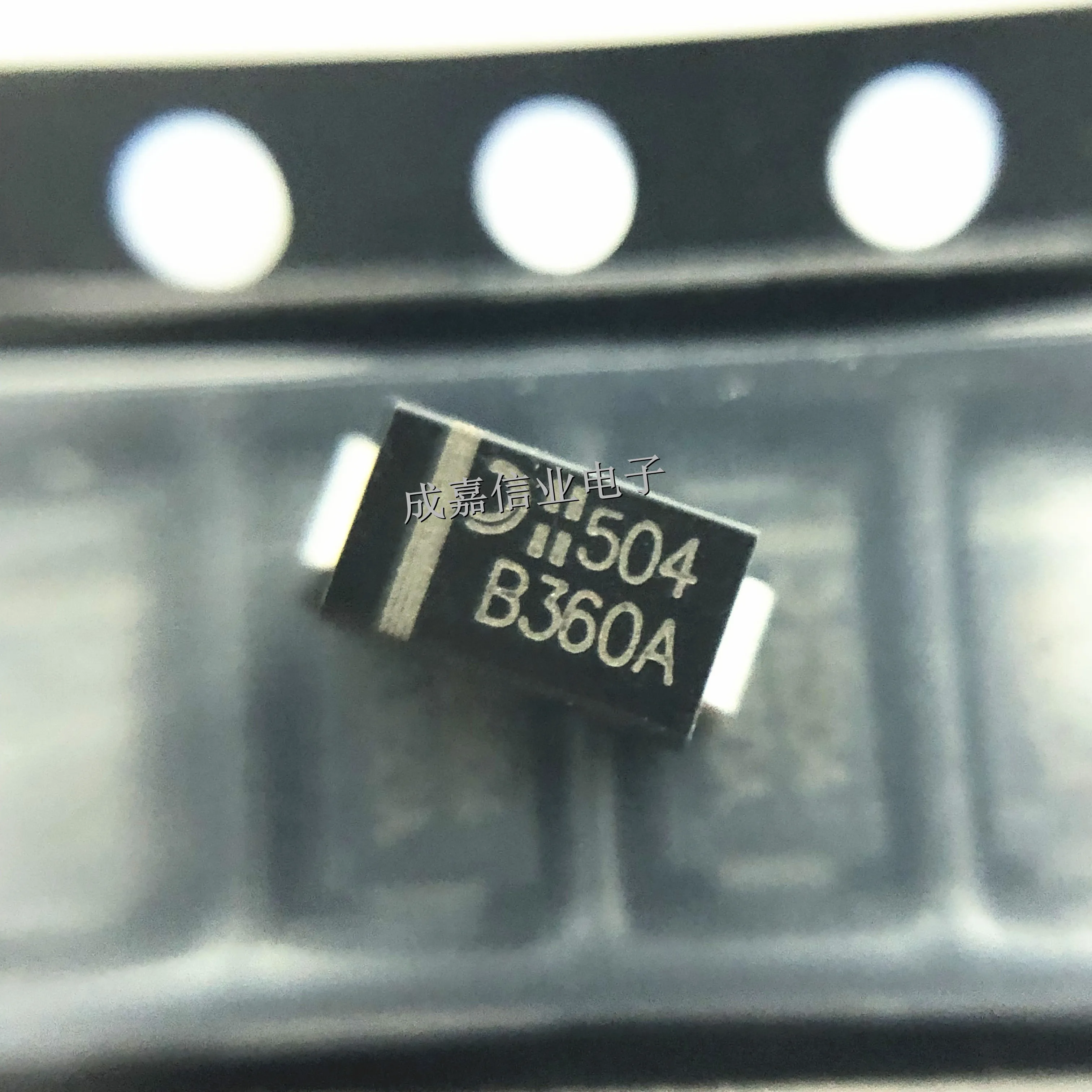 

100pcs/Lot B360A-13-F DO-214AC SMA MARKING;B360A Schottky Diodes & Rectifiers 60V 3A Operating Temperature:- 55 C-+ 125 C