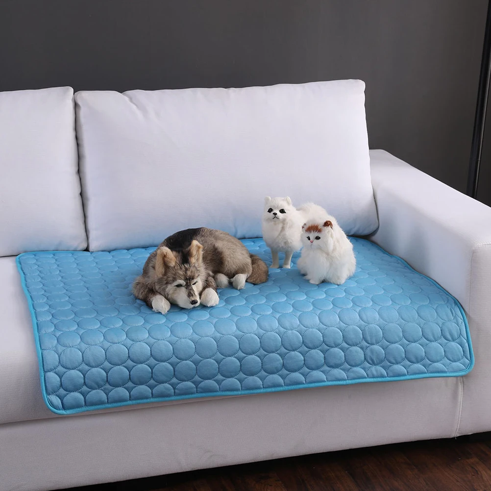 

Cooling Mat for Pets Blue Size L Smooth Surface Cool Breathable Cozy Bed Prevent Overheating Foldable Easy Storage Widely Used