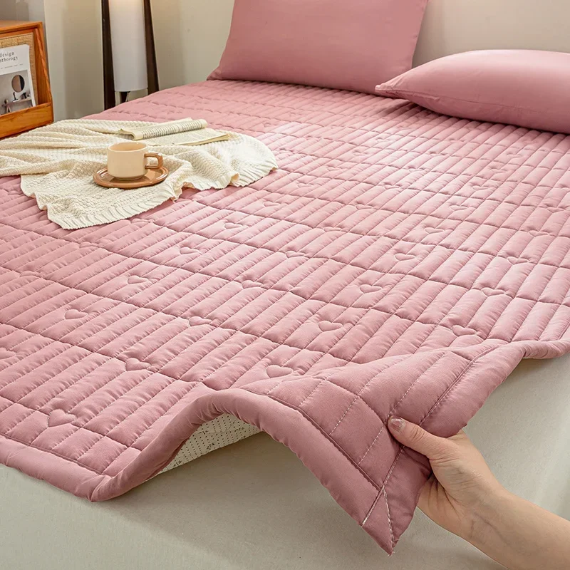 

Washed cotton quilted thicken mattress pink romance heart sleeping mat 150cm bed sheet bed protection pad queen king size