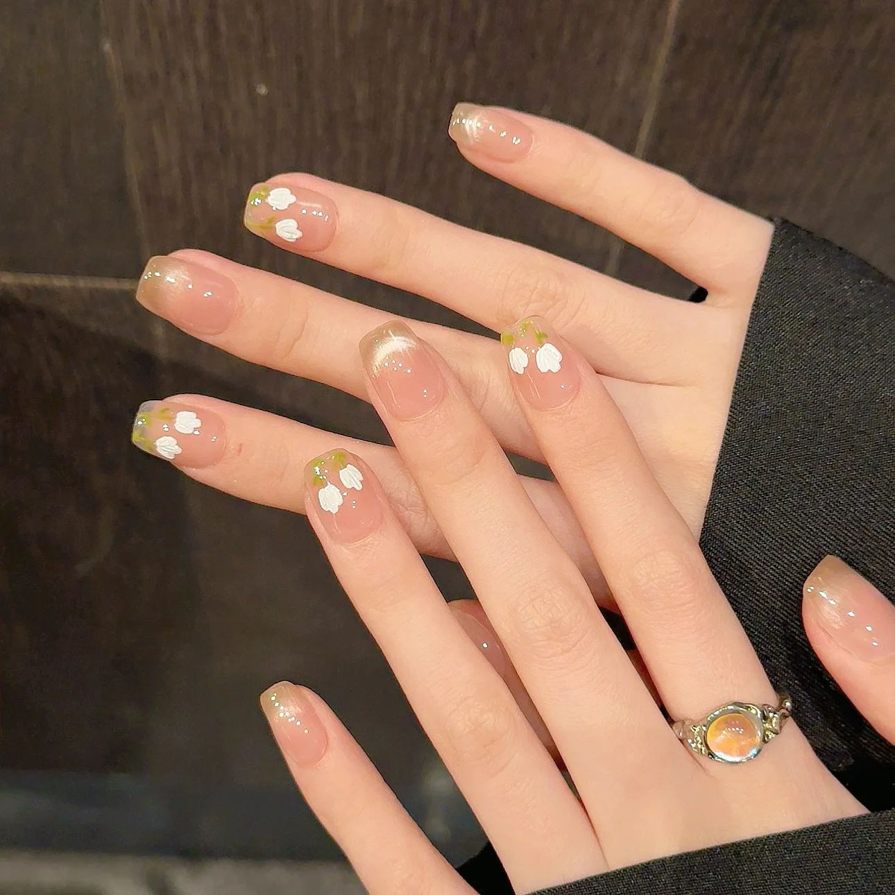 Handmade French Nude Cat Eye Press on Nails Spring Tulip Print Sweet Korean False Nails Wearable Reusable Sweet Girl Fake Nails