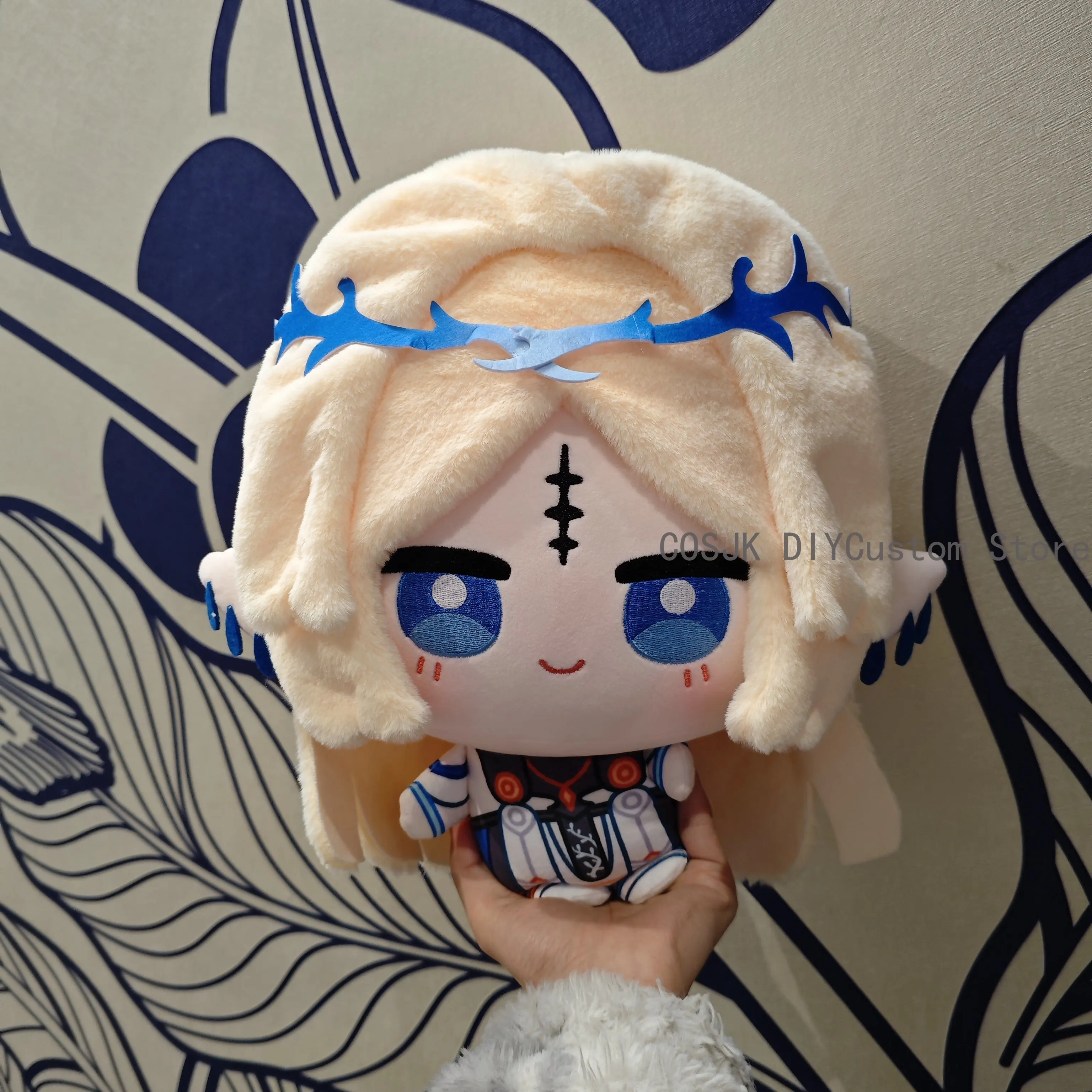 

Cartethyia Wuthering Waves Game 35cm Anime Big Head Figure Maumet Puppet Idol Plushies Pillows Pillow Cosplay Halloween Gift