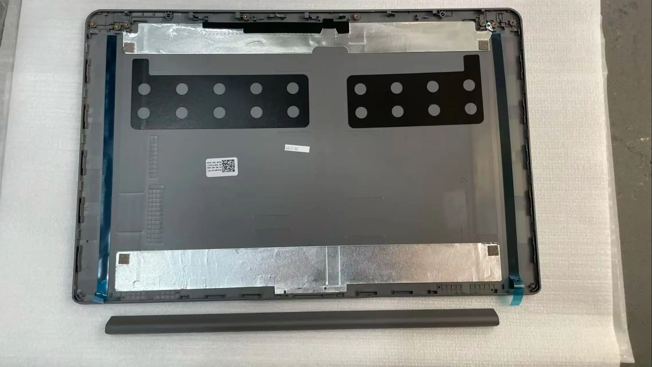 New LCD Back Top Cover For IdeaPad 1 15AMN7 1 15ADA7 2022 Laptop Screen Back Case Bezel Hinges Hinge Cover 5CB1F36622 5CB1F36621