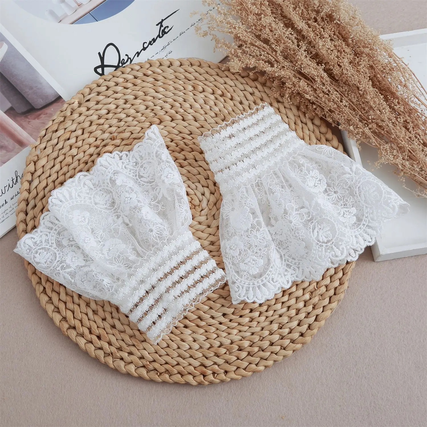 

White Shirt Detachable Lace Fake Sleeves Mesh Fake Flared Sleeves Pleated Lace Wrist Cuffs False Cuffs Sweater Blouse Fake Cuff