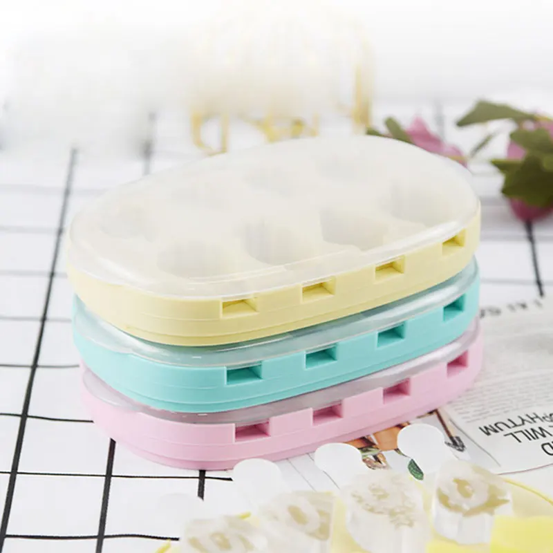 Porous Fruits Ice Cream Silicone Mold with Lid Pineapple Strawberry Shape Chocolate Candy Jelly Mould Ice Cube Making Set Gifts