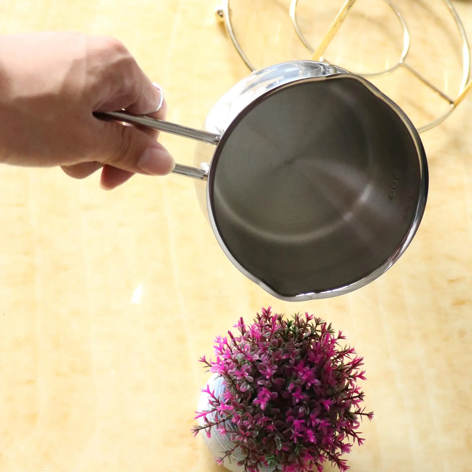 Kitchen Accessory Milk Pan Made of High Quality Stainless Steel