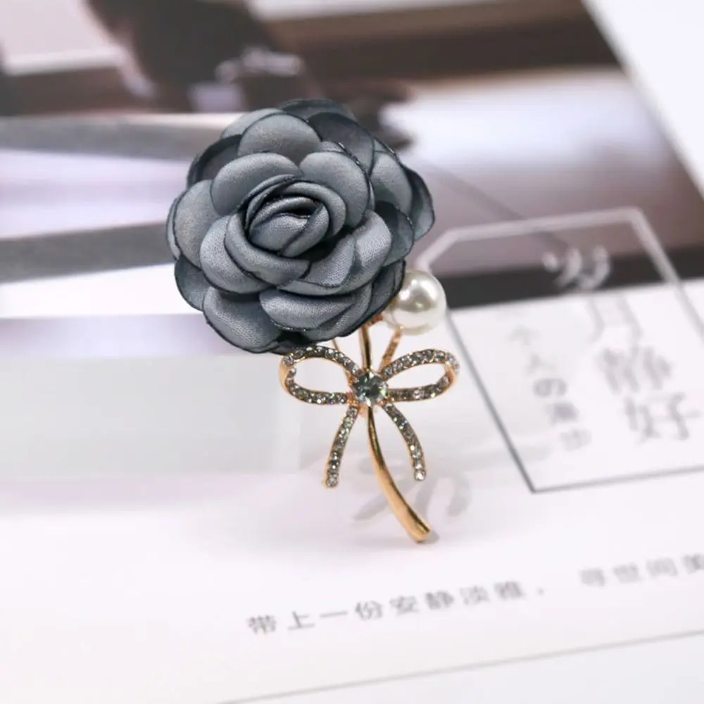 Temperament Charm Rhinestone Fabric Sweater Pin Rose Flower Bow Clothing Accessory Women Brooch Vintage Brooch Fashion Jewelry