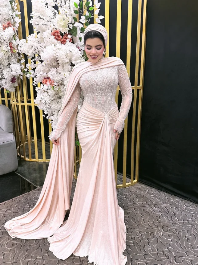 Vestidos formales de graduación musulmanes de sirena rosa con apliques de manga larga fruncidos Wrao vestido para ocasiones de noche Hijab personalizado de Oriente Medio