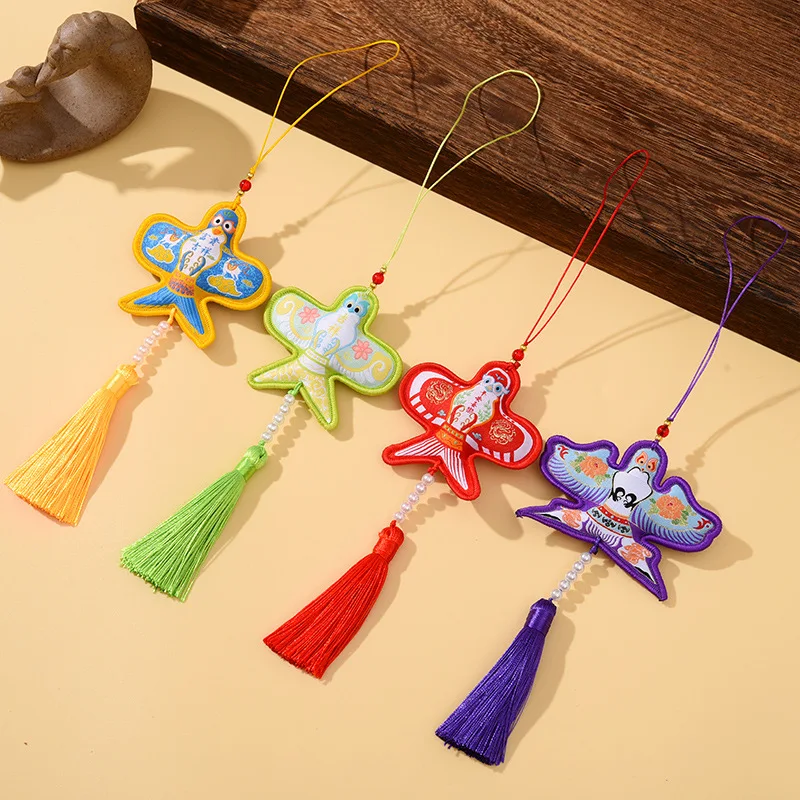 Retro Embroidered Kite Shaped Sachet Pendant Portable Fragrance Pouch Hanging Ornament For Car Bag Decor Traditional Lucky Gift
