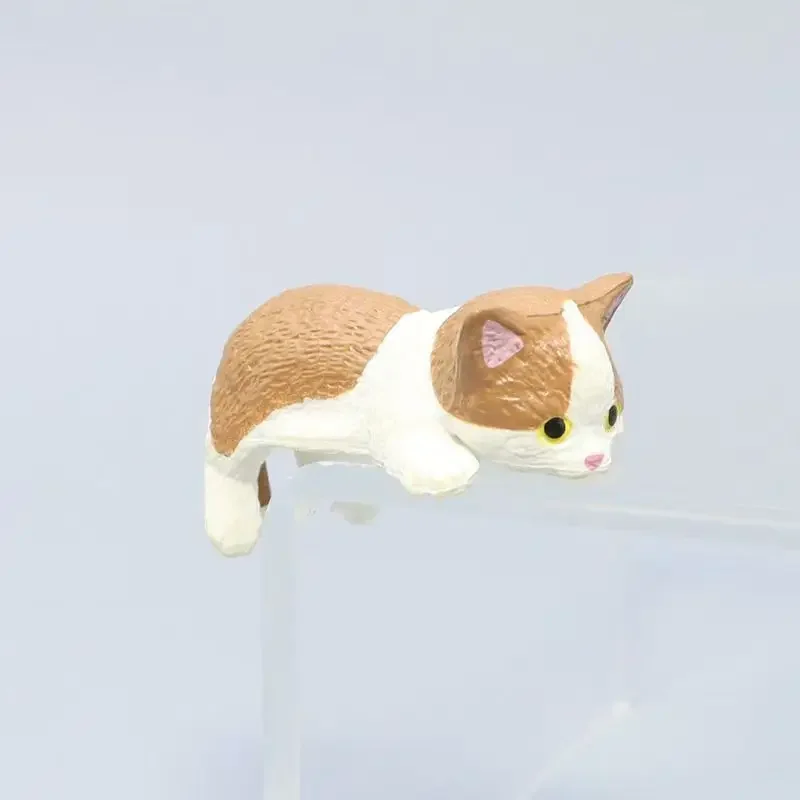 Kawaii Cat Small Decoration Car Central Control Display Screen Simulation Resin Cat Miniatures Cartoon Car Cat Ornament Kids Toy