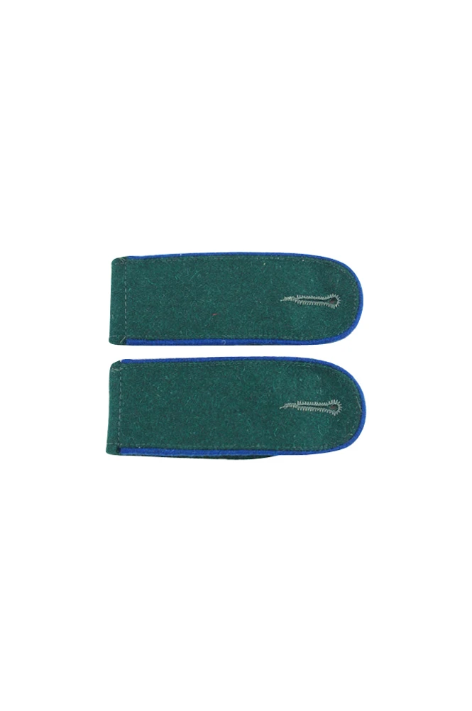 GISH-045 WWII German Heer early medical EM shoulder boards