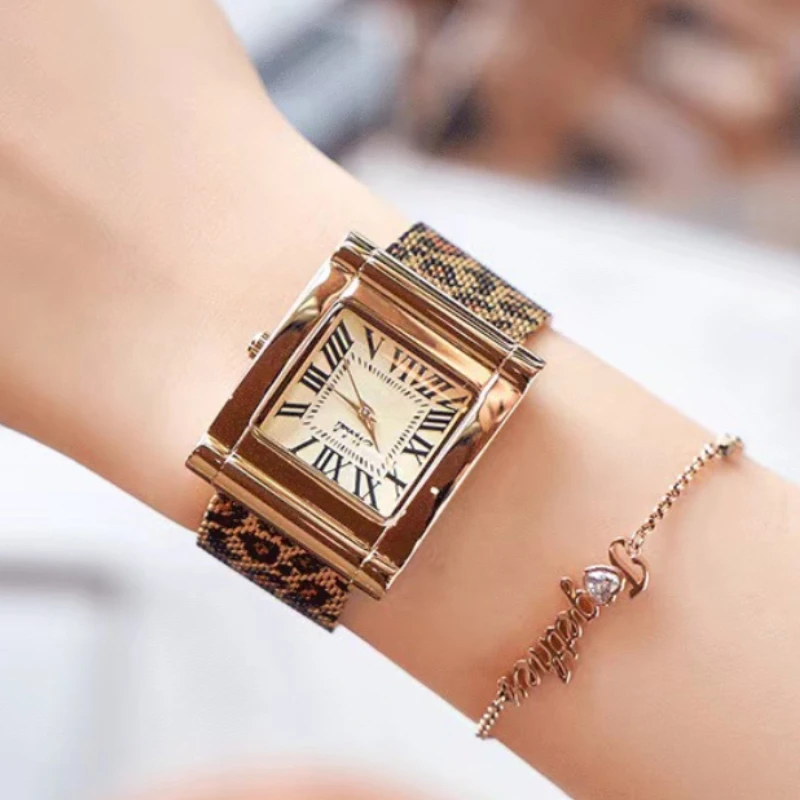 Women\'s Watch Square Dial Quartz Watch Personalized Leopard Pattern Band Fashion Luxury Watch Gift for Lovers Wrist Watch