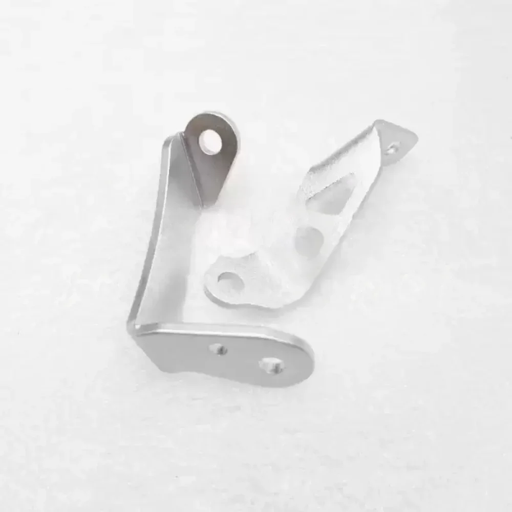FOR QJMOTOR SRK921RR Front Brake Pump Body Oil Cup Bracket QJ900GS-8D Front Brake Oil Cup Bracket Oil Reservoir Bracket