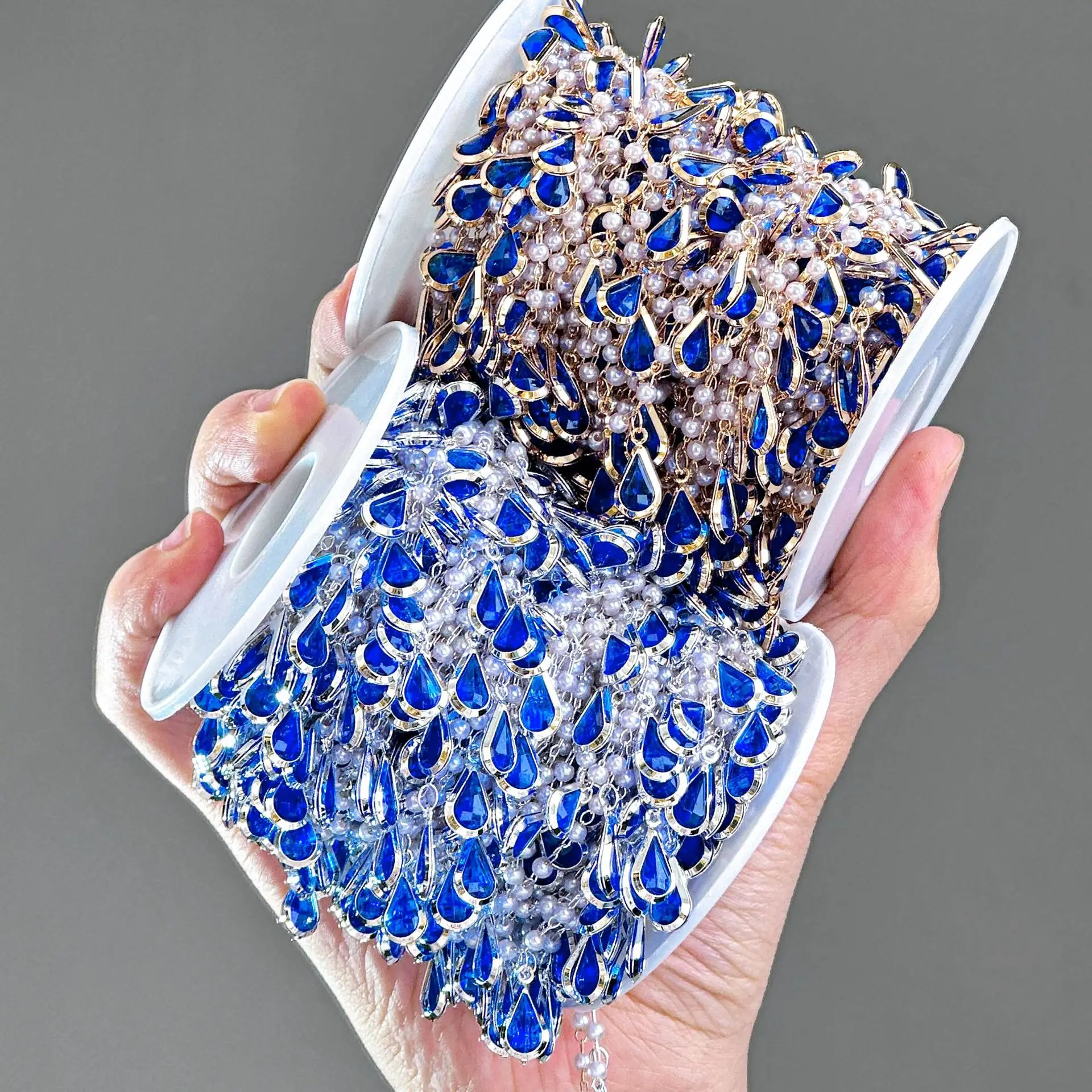 1 Meter tropfenförmige Zirkon-Kristallkette in Blau für DIY-Armbänder, Halsketten, Kleidungszubehör, Haarkronenketten, Materialien – Detail 2
