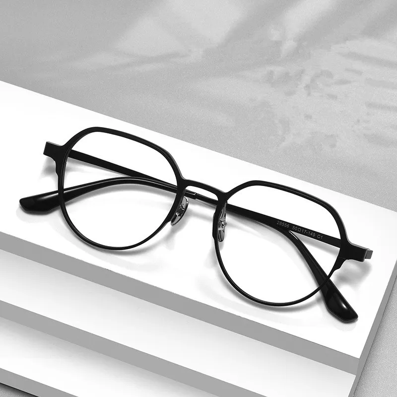 2024 New Ultra Light Aluminum Magnesium Eyeglass Frame Fashion Polygonal Men's and Women's Eyeglass Frame Prescription Glasses