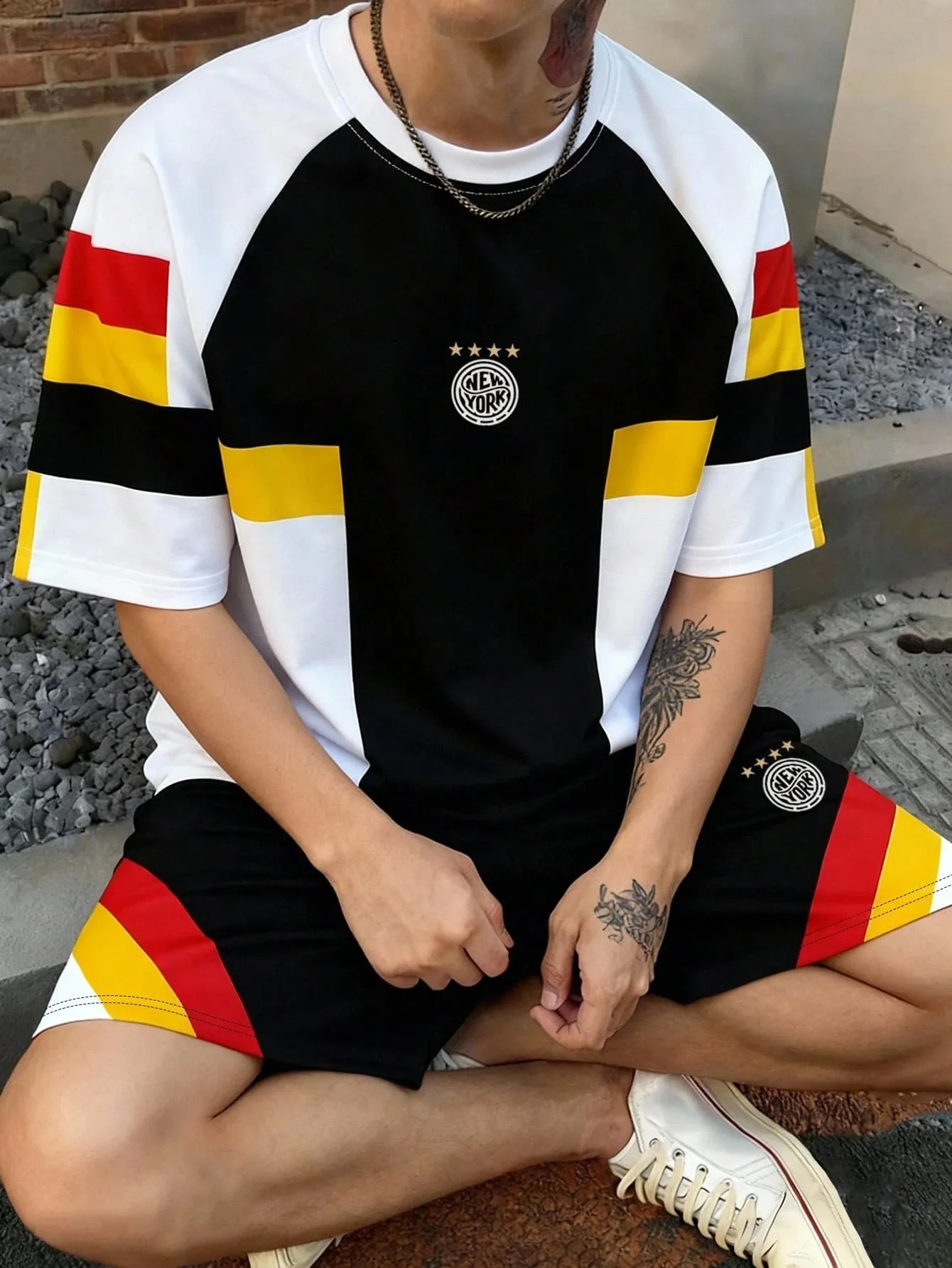 

2026 Summer New Men's Short-Sleeved Set with 3D Patterned Print for Street Casual Fashion Comfortable and Soft