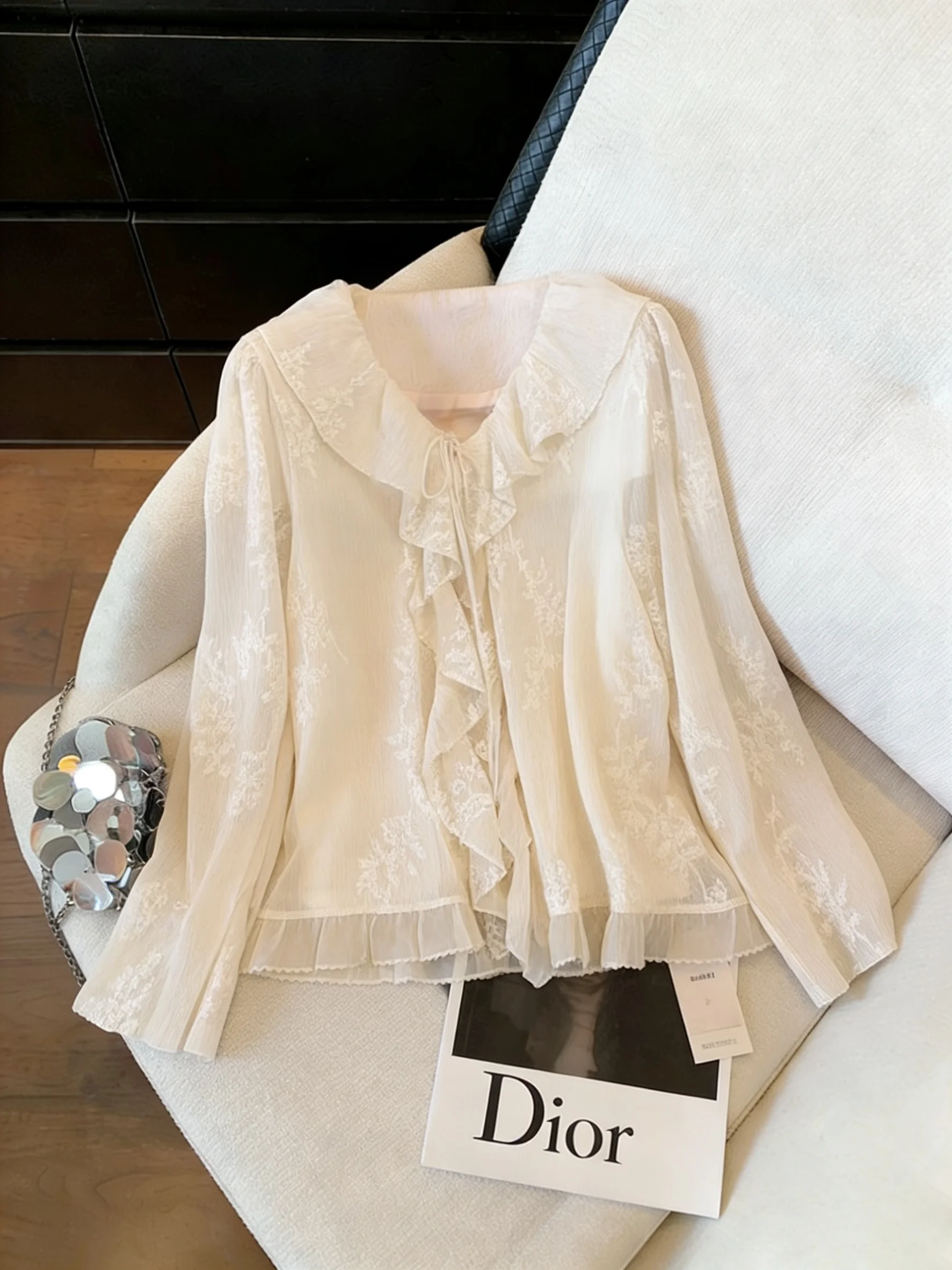 

Korean Sle Long Sve Embroidered Blouse Women Spring Faionable Agel Chic Floral Lace Hemline Button up irt