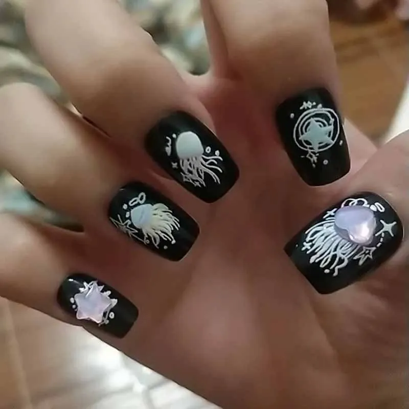 10Pcs/1 Set Women Black Jellyfish Butterfly Handmade Cat Eye High-end Press on Nails Short Square Trend Nail Stickers Nail Art