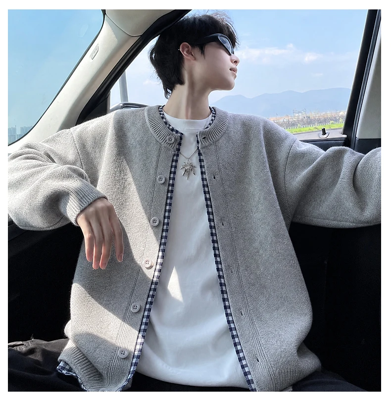 Luxuriöser Retro-Design Strick-Cardigan für Herren Neuer Hochwertiger Beliebter Karierter Patchwork-Pullover Jugendlicher Lässiger Dicker Warmer Mantel – Detail 15