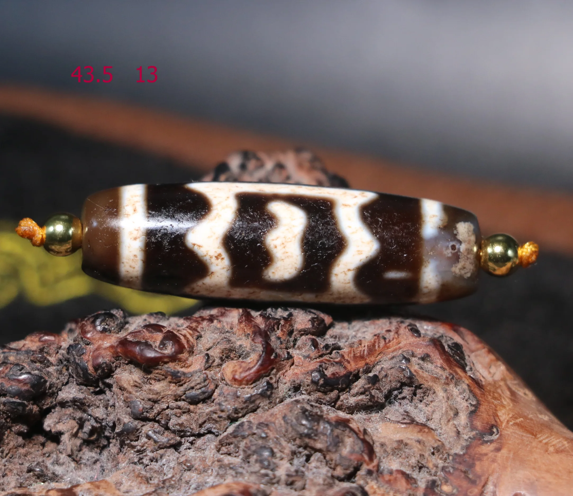 

Treasure Magic Energy Tibetan old Agate Roc Bird Freedom Symbol dZi Bead Totem Fit For Making Bracelet Lkbrother UPD221211A12