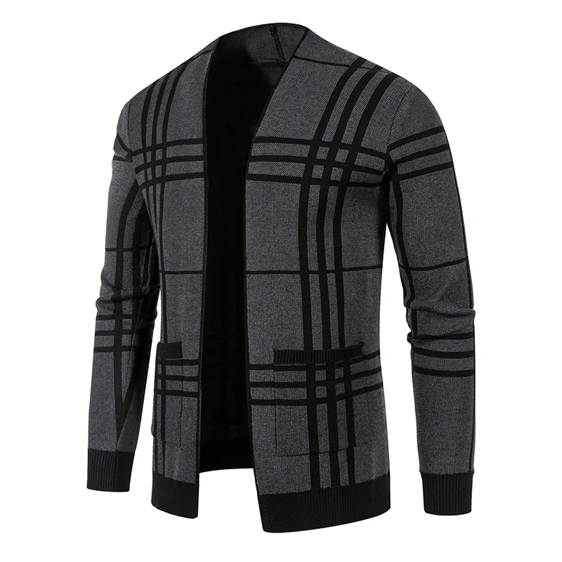 The New Man Cardigan Stripe con un maglione per il tempo libero alla moda in maglieria tascabile