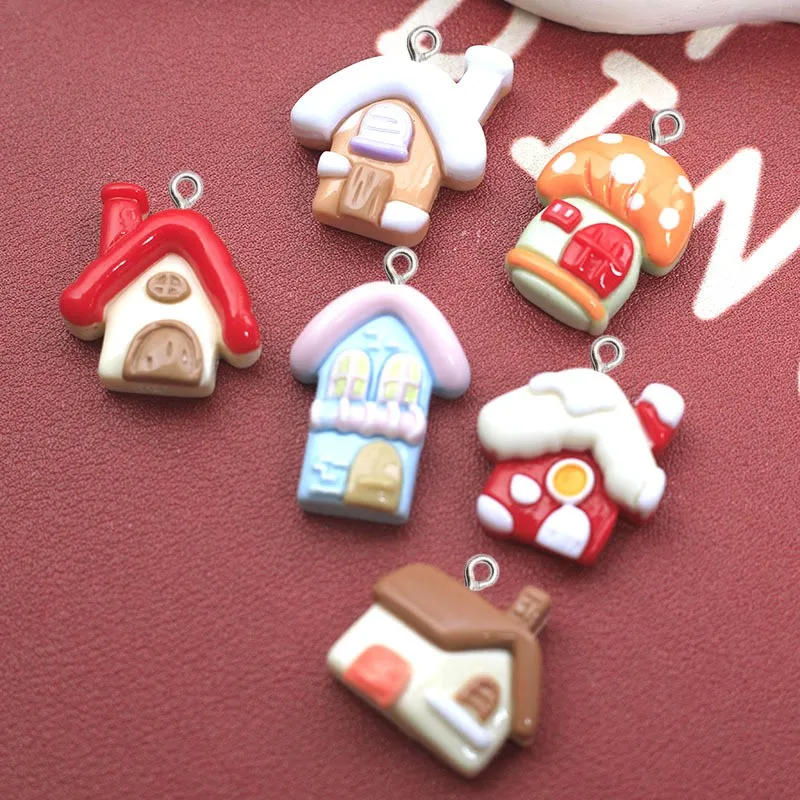 10Pcs Cartoon House Resin Charms Pendant Creativity Keychain Bag Crafts Decor DIY Earrings Bracelet Accessories Jewelry Findings