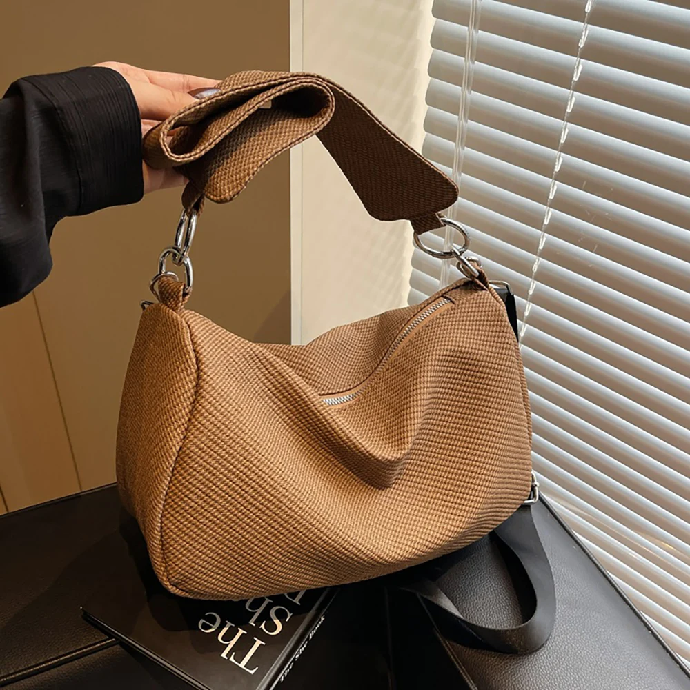 

Women Simple Crossbody Bags 2025 Solid Color Canvas Square Pillow Bag Casual Outdoor Sports Cross Bag Female Single Shoulder Bag