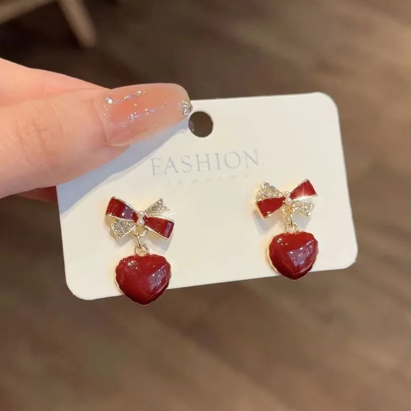 Wine Red Heart Pendants Women\'s Hanging Earrings Rhinestone Bowknot Top Imitation Pearl Korean Elegant Party Ear Jewelry 2024
