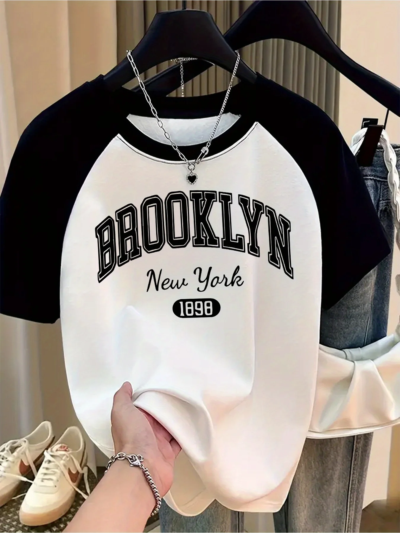 New Trendy California Los Angeles Womens T-Shirt Fashion Fleece Shirt Soft 90s O-Neck Pullover Casual Female Clothes