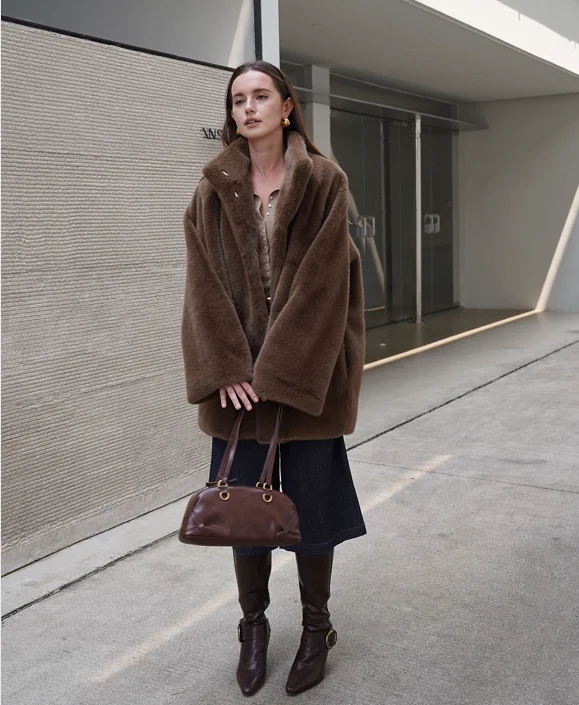 Women's Oversized Faux Mink Fur Coat with Drawstring Waist