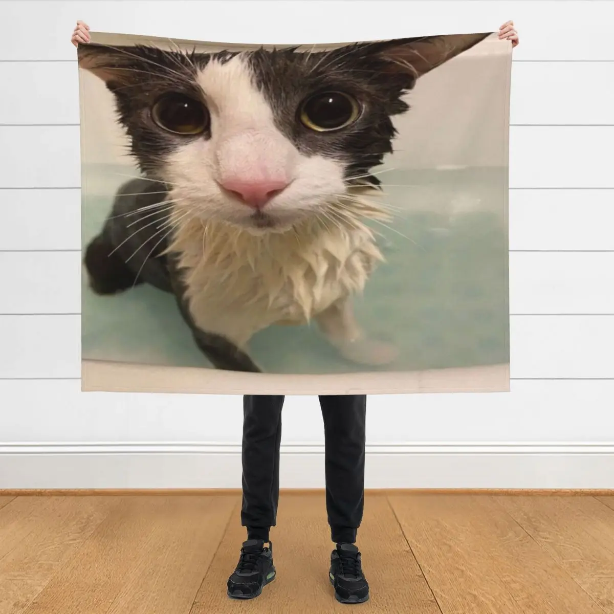 

Soggy Cat Throw Blanket anime valentine gift ideas manga Blankets