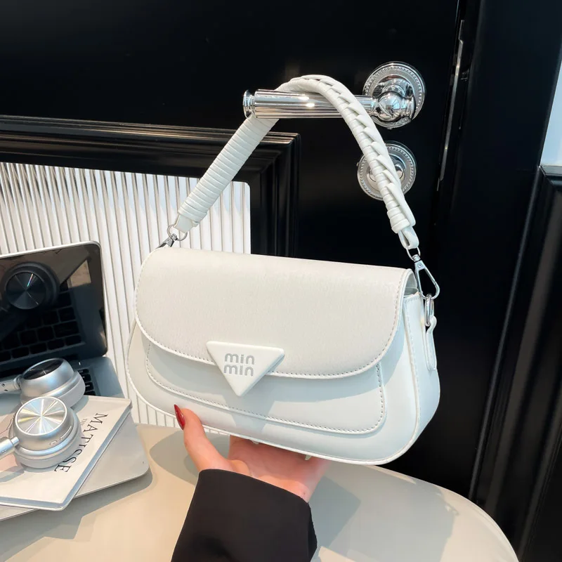 

Осенняя новая женская квадратная сумка с бриллиантами, высококачественная текстурированная сумка, модель через плечо на одно плечо, иностранный стиль для поездок на работу