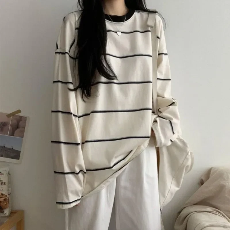 Fashion Striped T-shirts Women High Street College Baggy Tees Hipster Vintage Korean Style Casual Simple Minimalist Long Sleeve