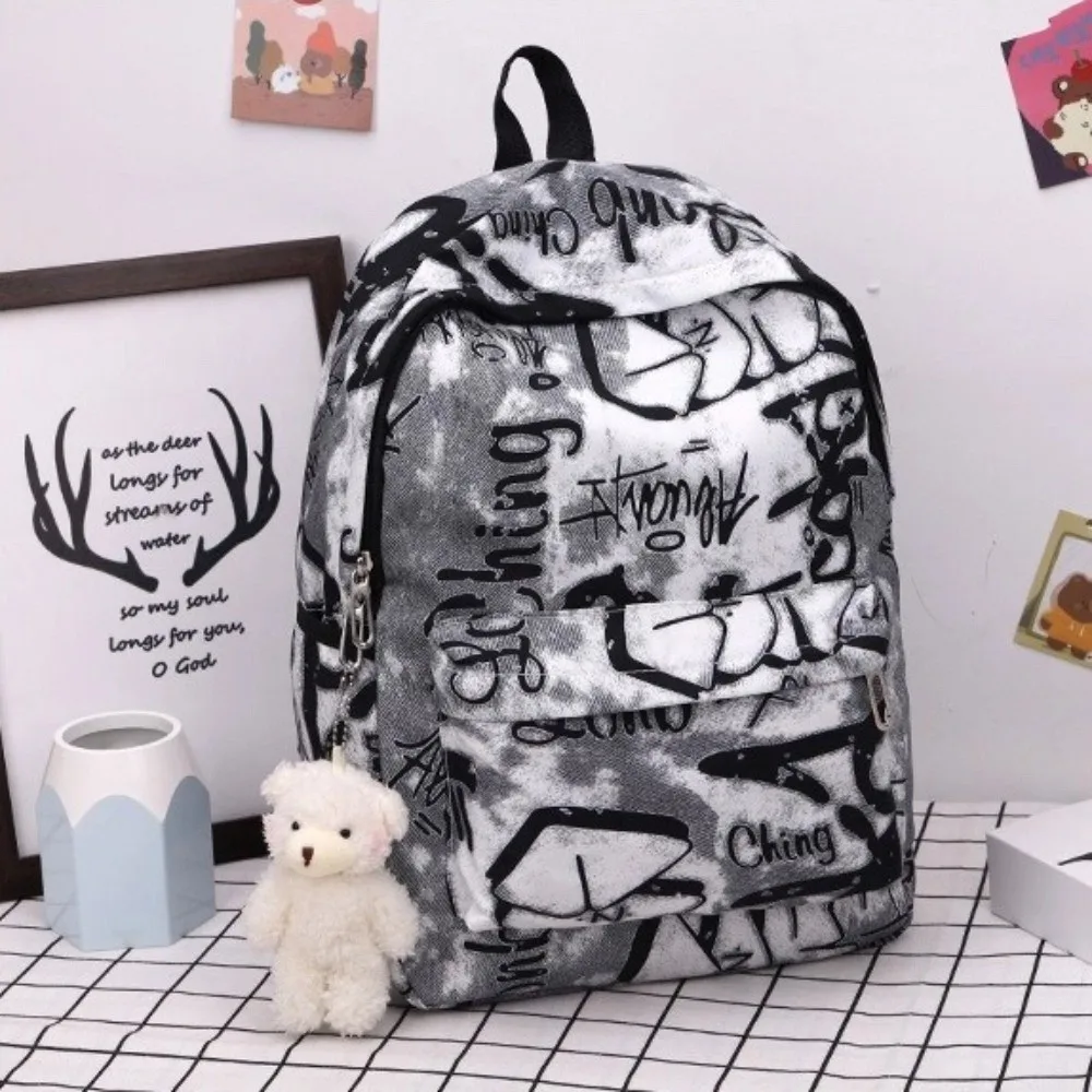 Large Capacity Graffiti Students Schoolbag Fashion Cute Women's Backpack Casual with Pendant School Bags for Girl Commuting