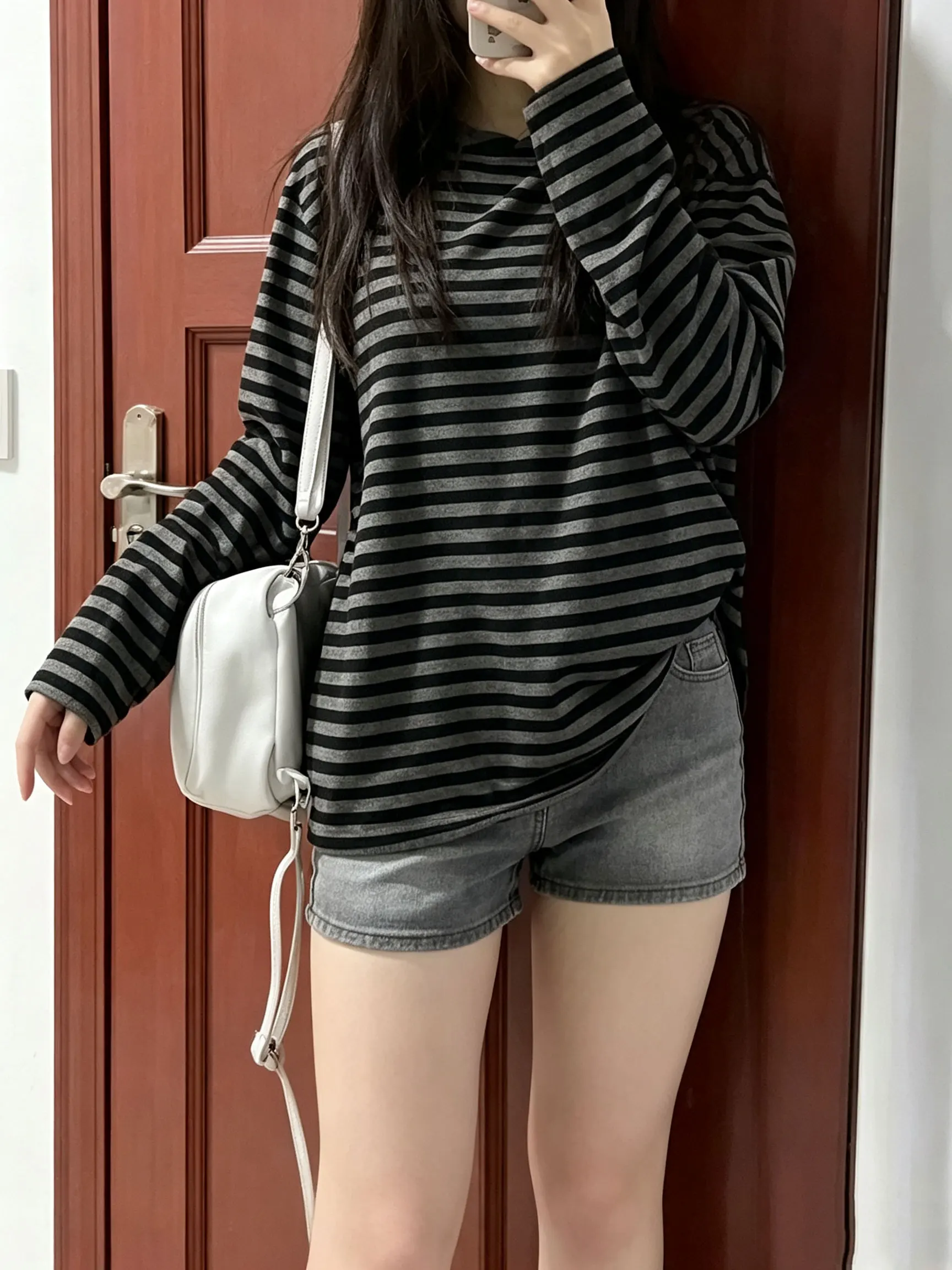New Fashion Japanese Y2k Clothing Long Sleeves T-shirt Autumn Women Striped Tops Loose Thin Grunge 2000s Streetwear Top