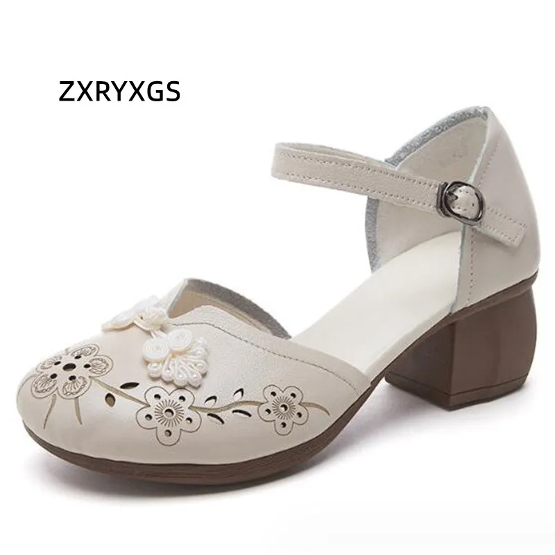 ZXRYXGS Classic Flowers Round Toe Women Fashionable Sandals 2024 Summer Side Air Thick Mid Heel Sandals Wedding Banquet Sandals