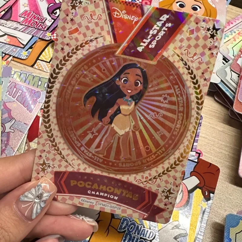 CARD.FUN مجموعة بطاقة للأطفال شخصيات فيلم الرسوم المتحركة الشهيرة المنافسة القوية لعبة بطاقة رياضية هدية عيد ميلاد