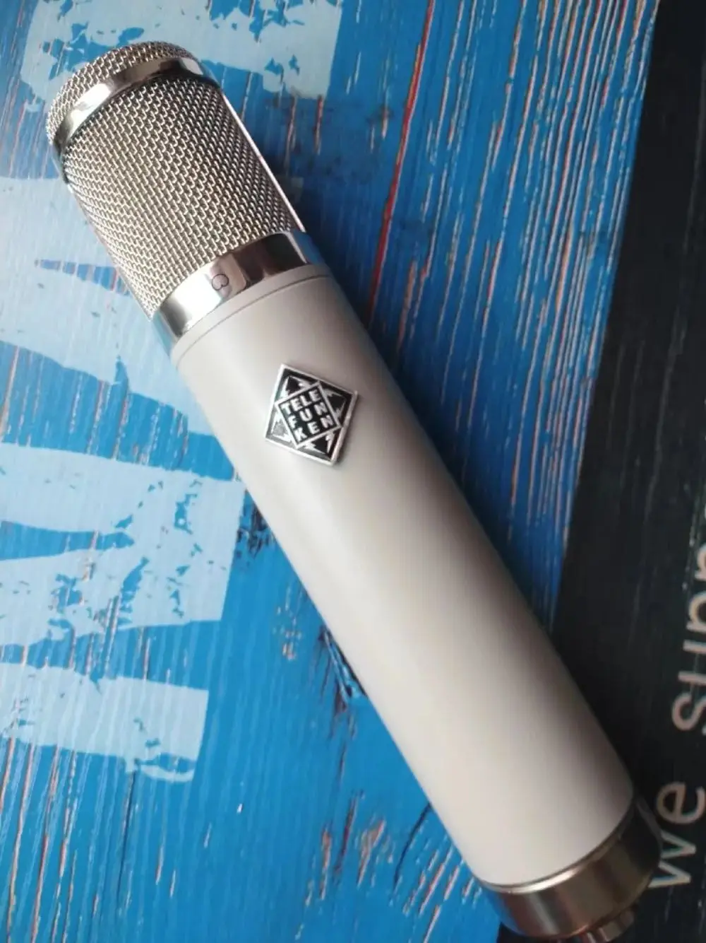 

Professional tube microphone, professional studio tube AK47 microphone