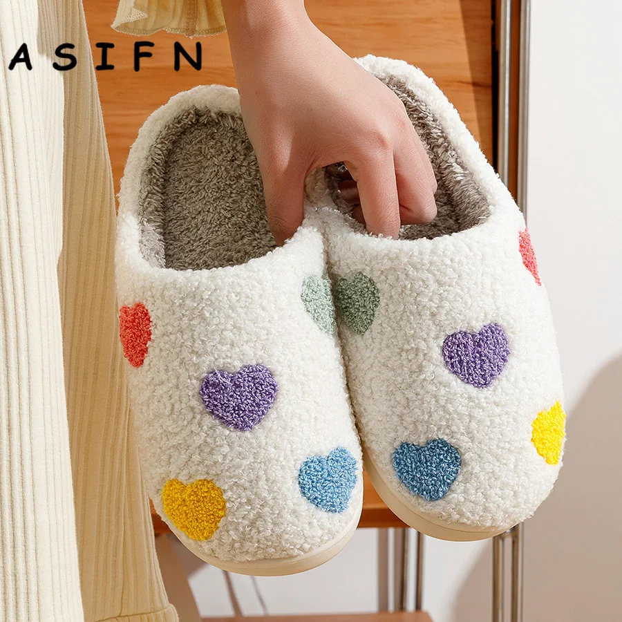 Winter warme bunte Herz Homeshoes Frauen Hausschuhe Fuzzy niedlich bequeme flache lustige Liebe Schuhe für Geschenk Mädchen Panto letten