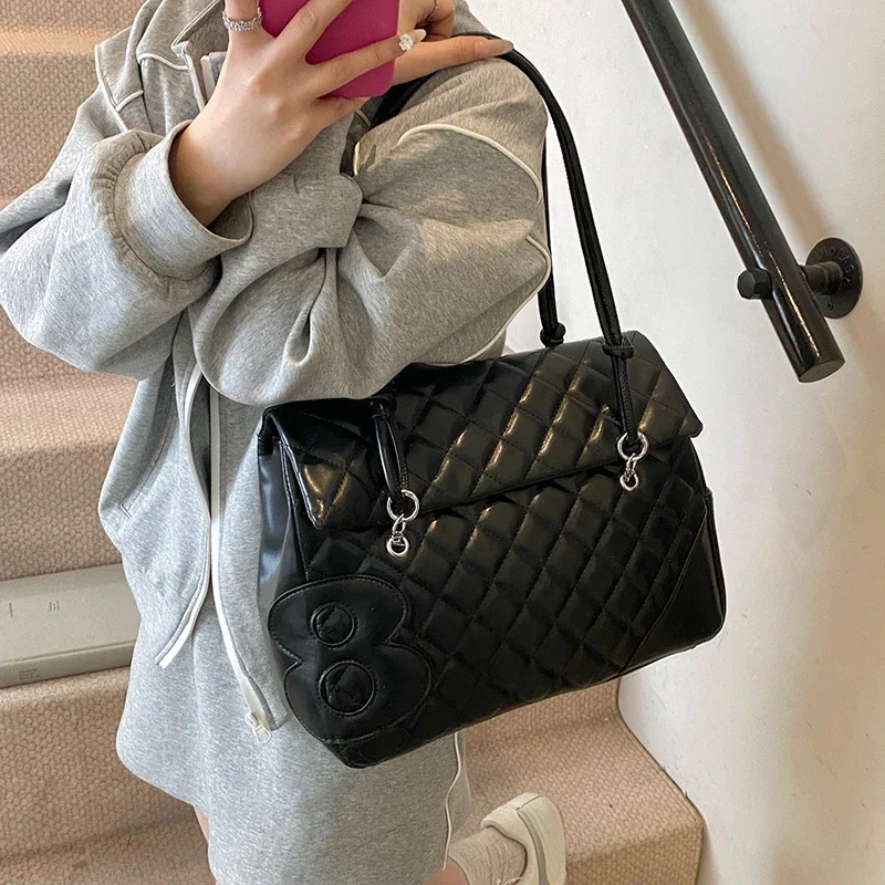 

Stylish Vintage Crossbody Bag Women's Luxury Leather Tote Minimalist Paris Inspired Commuter Shopper Party Handbag